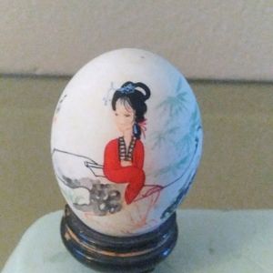Vintage Asian hand painted egg